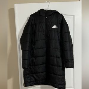 Nike maxi puffer coat